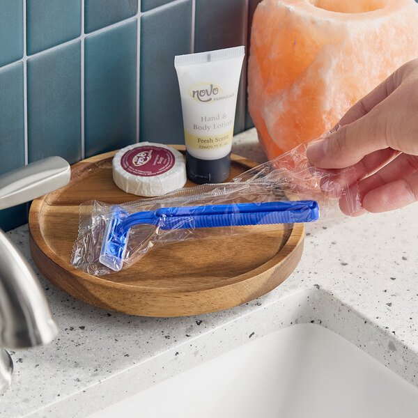 Rasoir Jetable Double Lame Bleu Novo Essentials – 500/Carton
