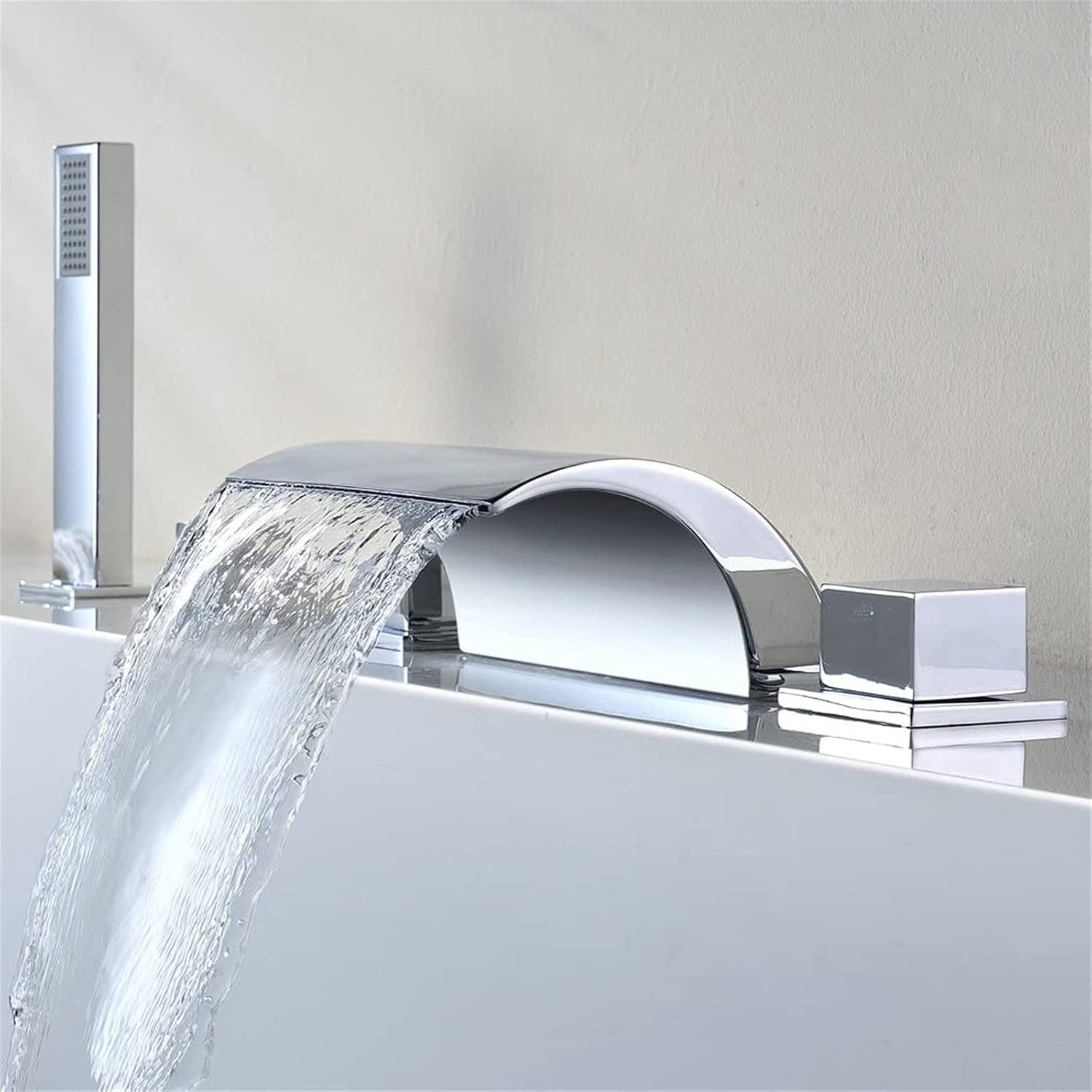 Robinet cascade 5 trous - de baignoire chromé Mitigeur avec bec et douchette