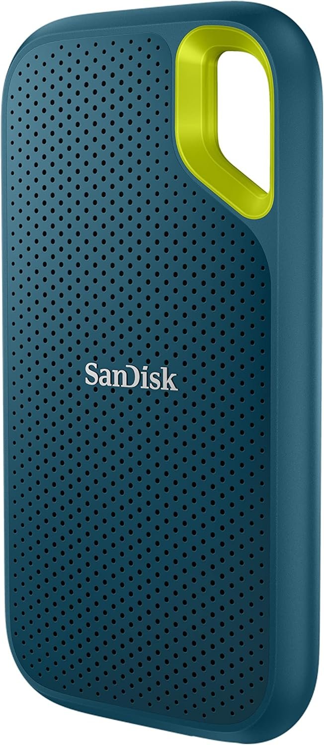 2To Extreme Disque SSD externe, Portable SSD des vitesses allant jusqu'à 1050 Mo/s en lecture, 1000 Mo/s en écriture, Résistance à la poussière et à l'eau classée IP65